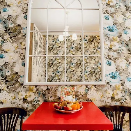 Honey Pie Apartment Lviv